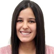 Graduada en Matemáticas y Magisterio con amplia experiencia imparte clases particulares a alumnos de primaria y secundaria